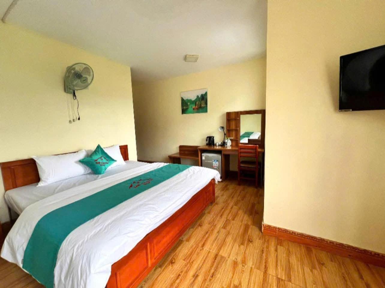 Mb Central Hotel Cat Ba Island Екстериор снимка