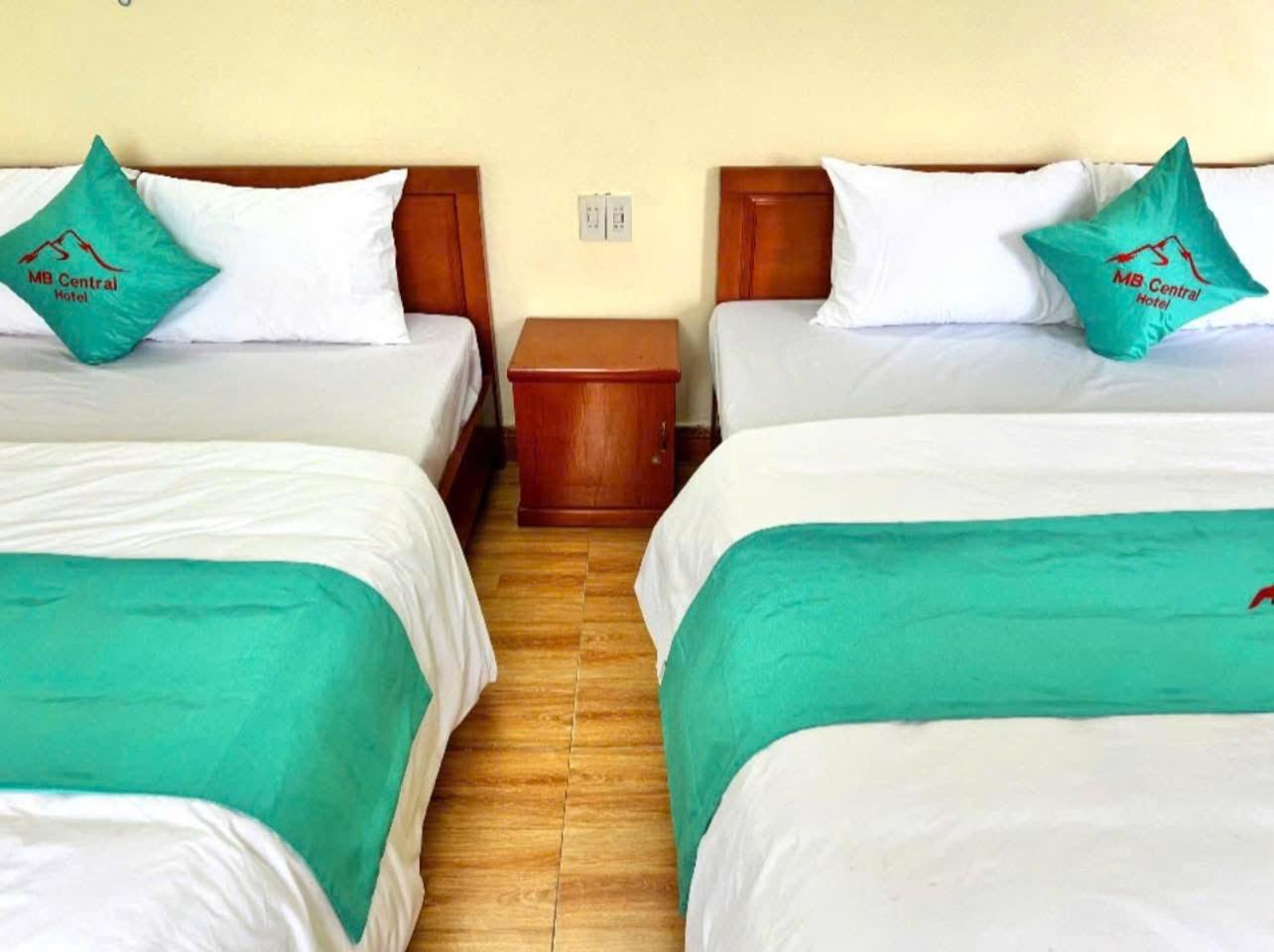 Mb Central Hotel Cat Ba Island Екстериор снимка