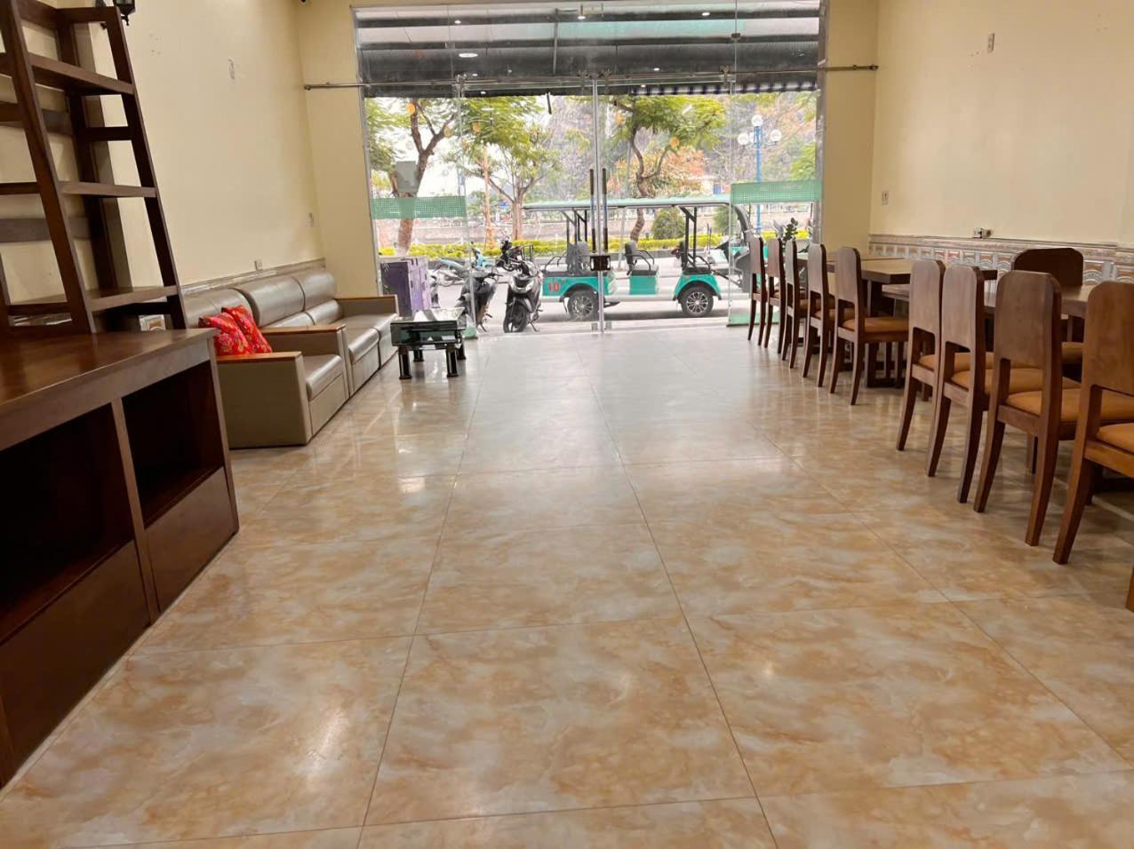 Mb Central Hotel Cat Ba Island Екстериор снимка